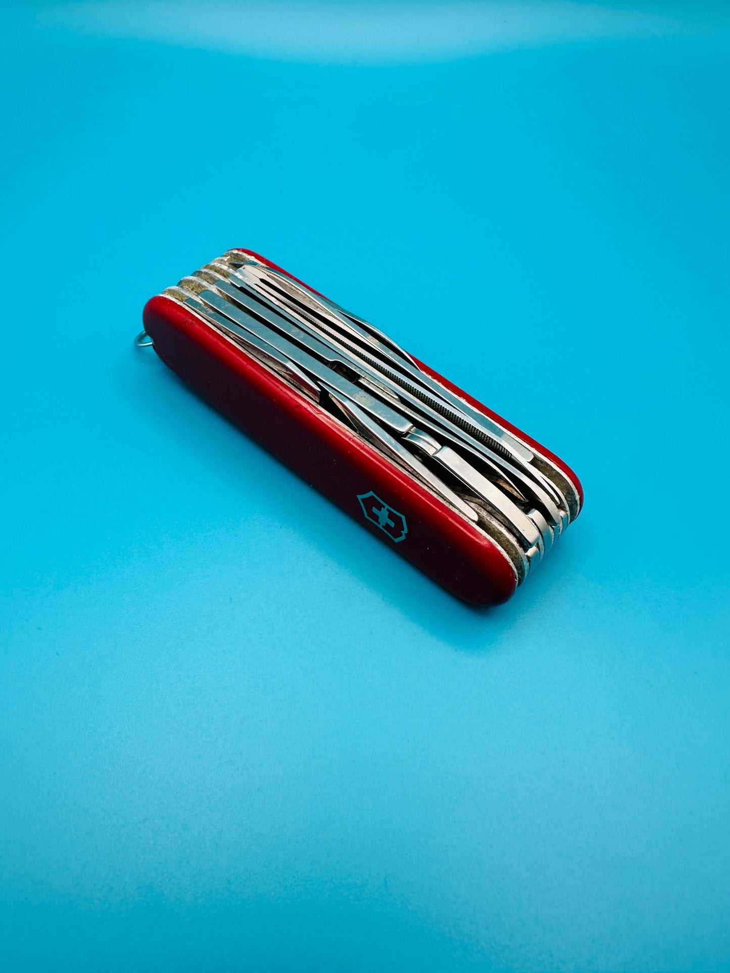 Victorinox Craftsman 91mm multi-tool – compact EDC knife