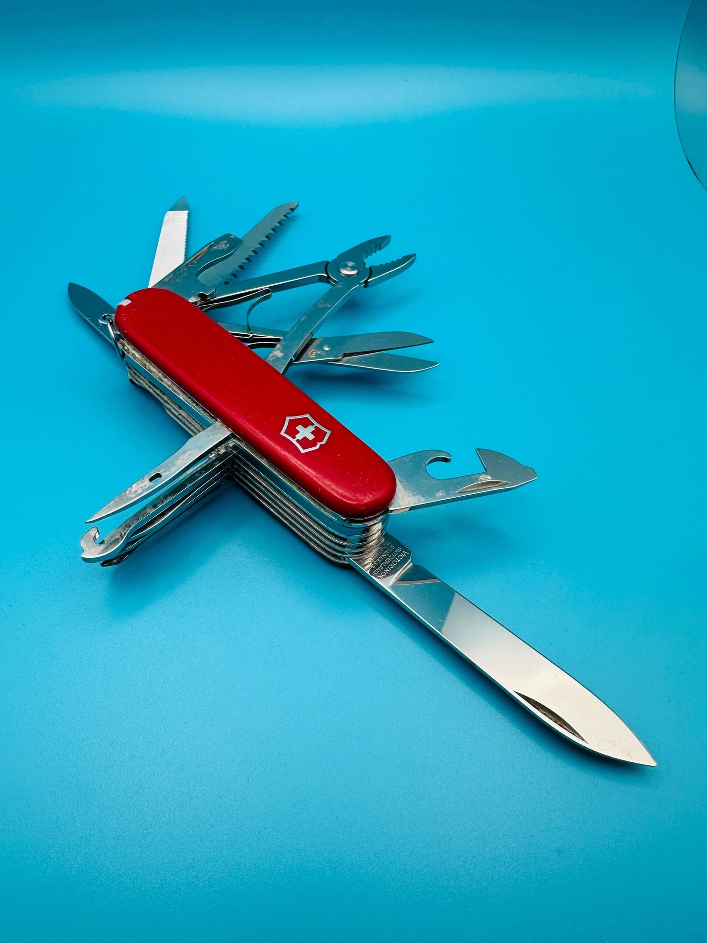 Victorinox Craftsman Swiss Army Knife 91mm