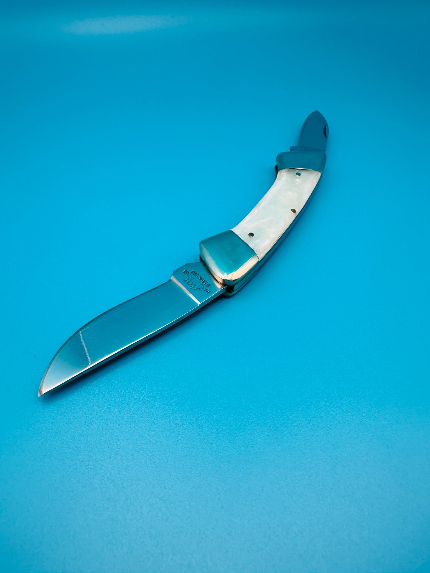 1977 Star Sales Canoe Pocket Knife Japan – Faux Pearl Handle Folder (NEW)