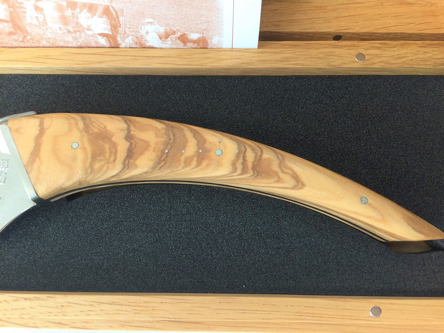 Laguiole en Aubrac Handmade Cheese Knife 'Le Buron' KMF99OLI/LZB Olivewood Handle
