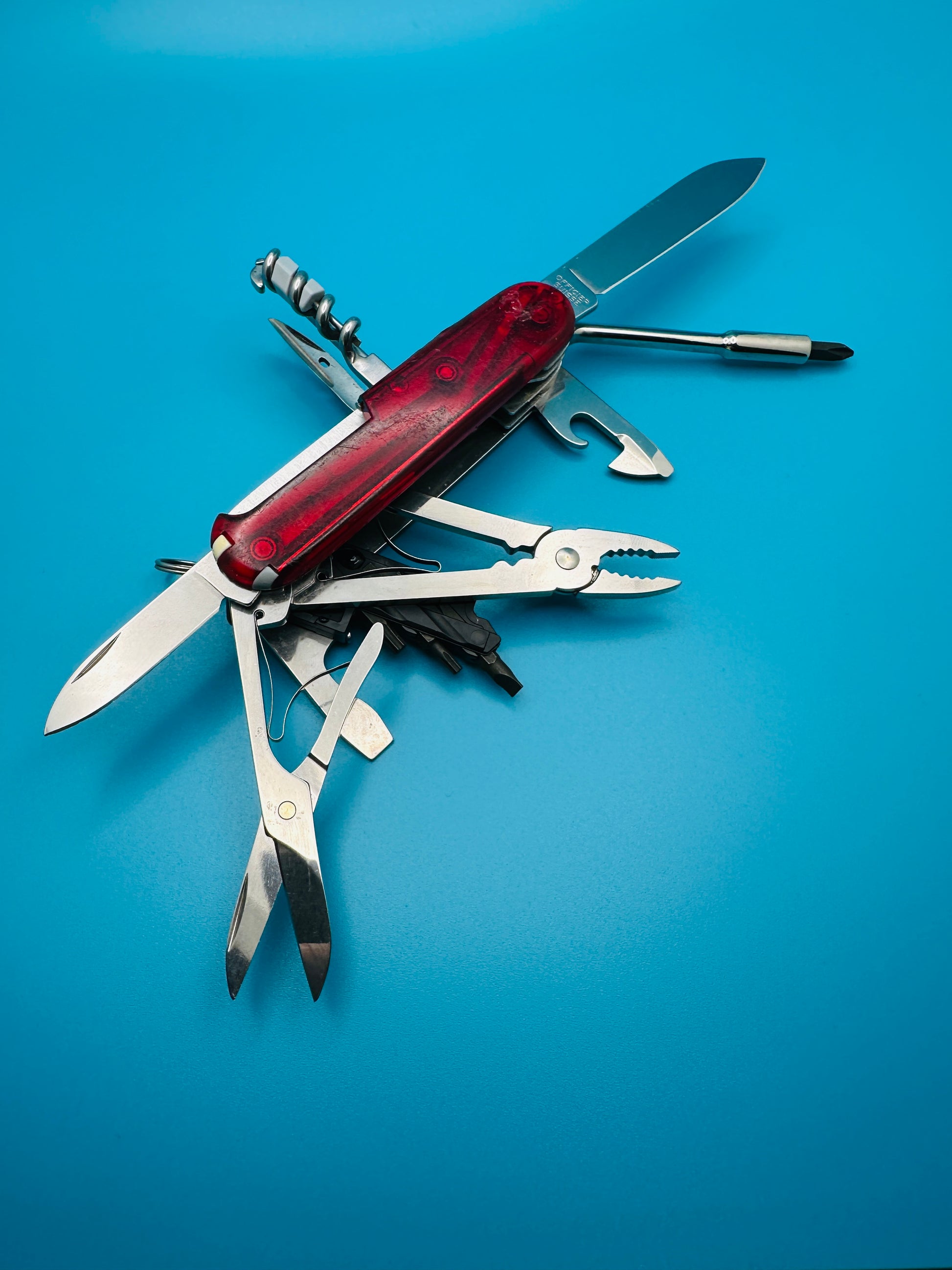 Victorinox Cybertool M 91mm Swiss Army Knife – Red TRANSPARENT Multi-Tool (Used)