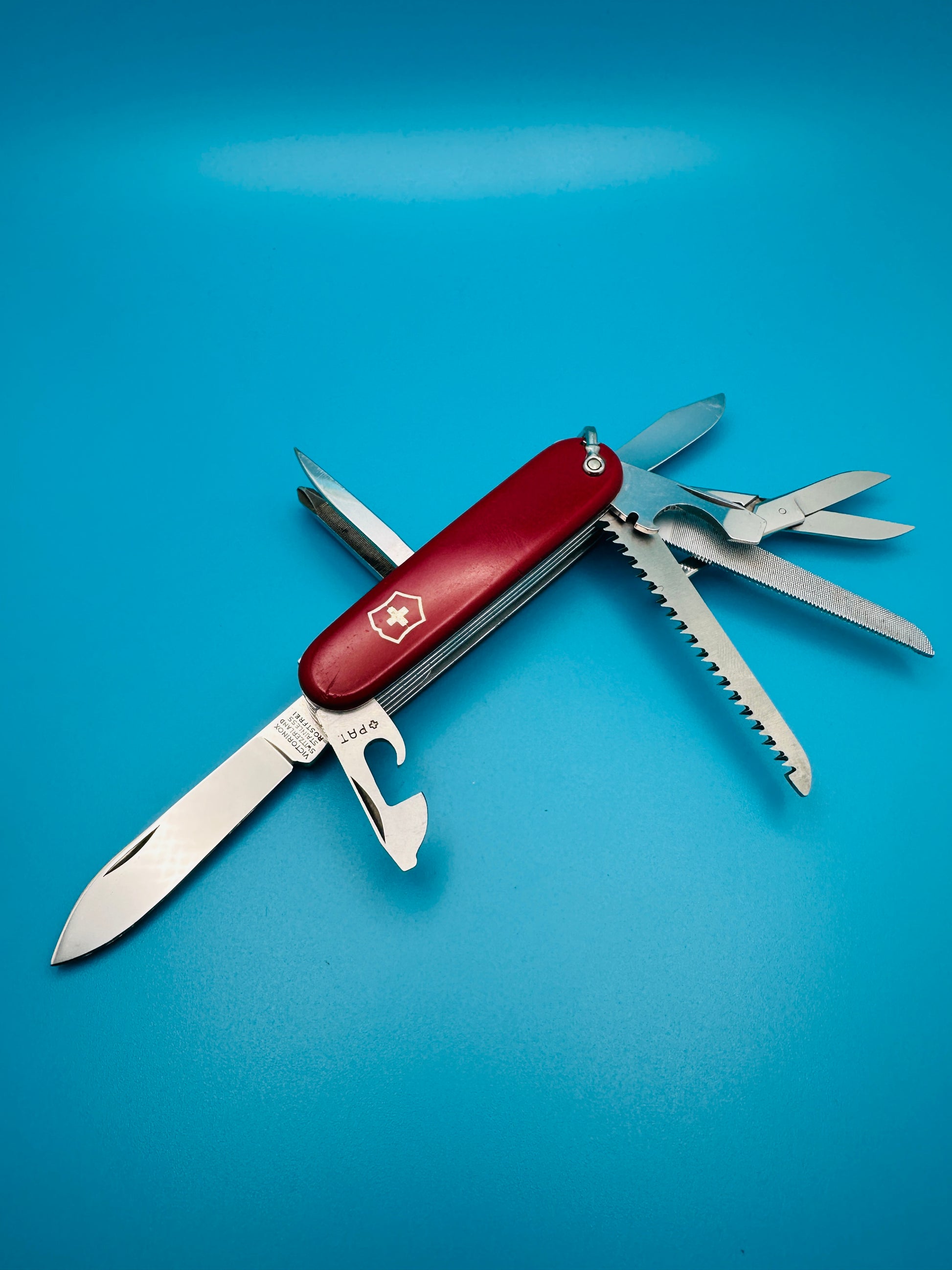 VICTORINOX MASTER CRAFTSMAN SMALL 84mm
