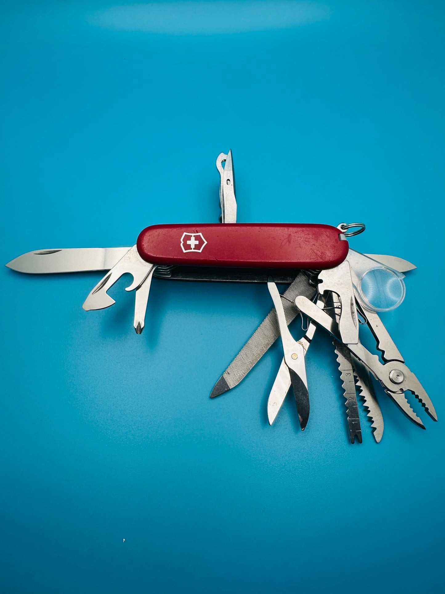 Victorinox Swiss Champ 91mm Swiss Army Knife – Red  Multi-Tool (Used 6/10)
