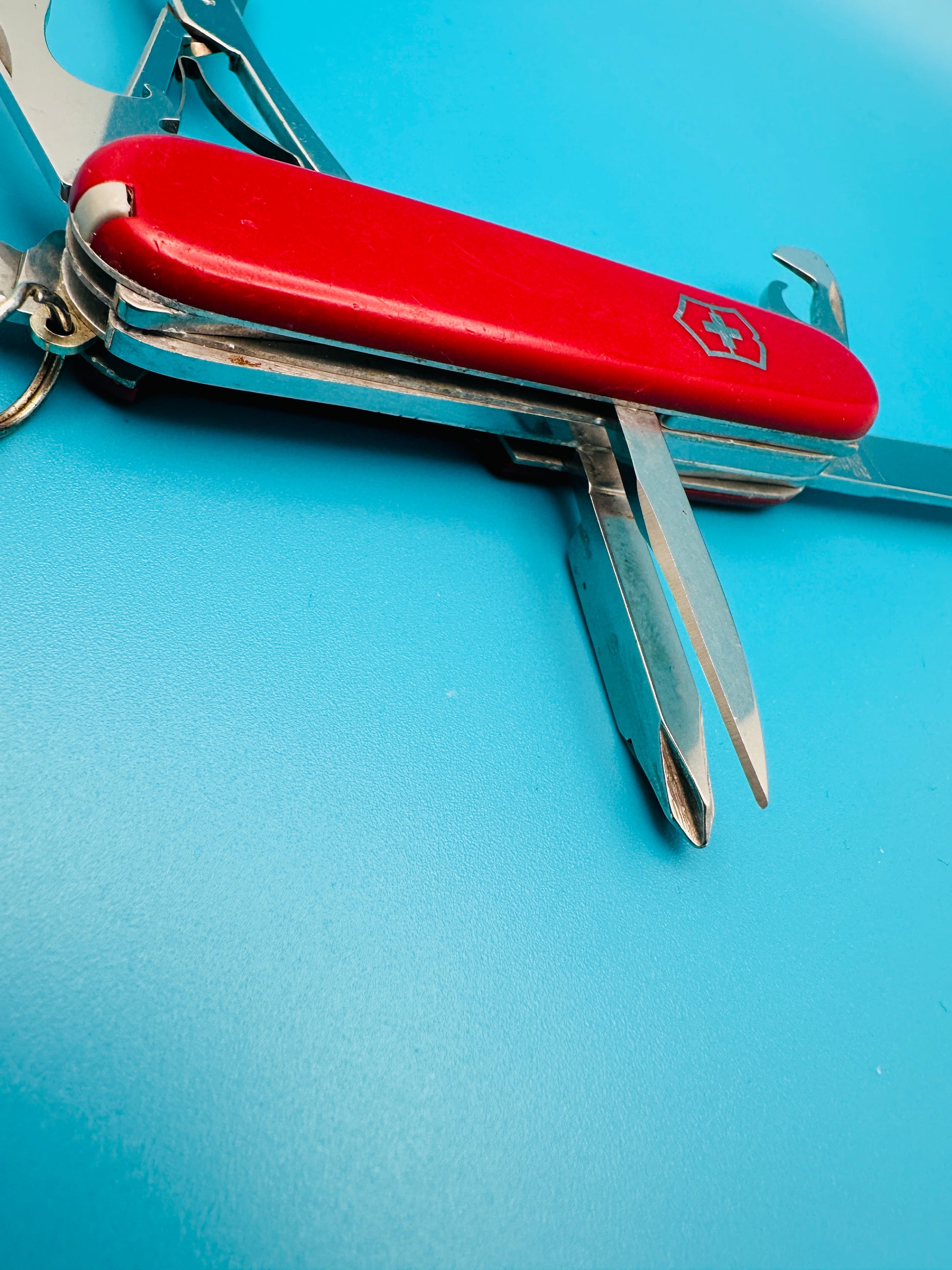 Victorinox Salesman Vintage Rare Swiss Army Knife 84mm!!! – Red Multi-Tool (Used)