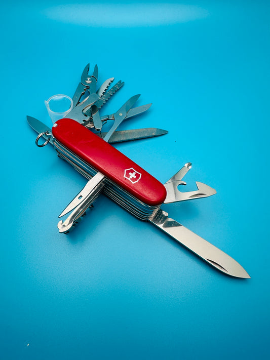 Victorinox Swiss Champ 91mm Swiss Army Knife – Red  Multi-Tool (Used 6/10)