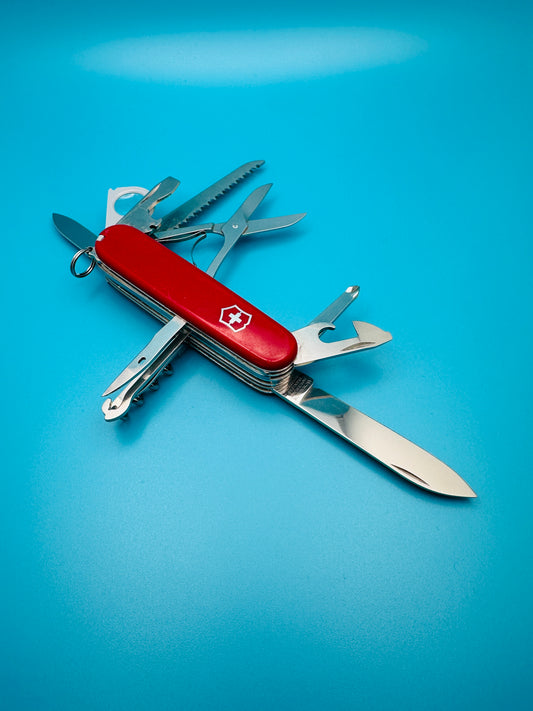 Victorinox Woodsman Vintage Rare Swiss Army Knife – Red Multi-Tool (Used)